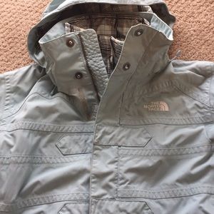 The North face women’s coat size medium
